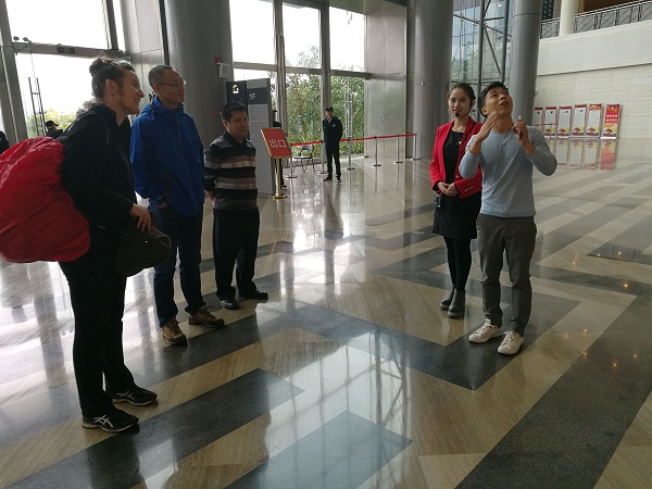 2016.11.8日澳大利亚考古学家.高级博士讲师 Kira E Westaway来我馆参观.jpg