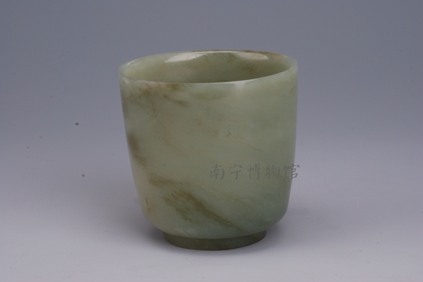 清青玉雕素纹杯